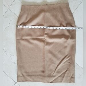 Vintage Rarely Worn Rena Rowan For Saville Taupe Crepe 100% Wool Skirt. Size 10